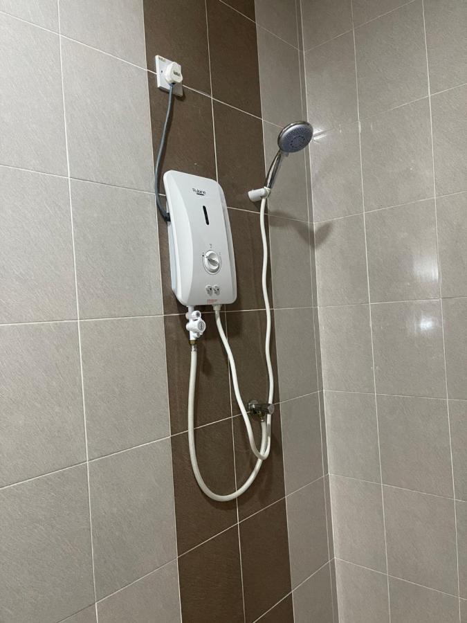 Nazirin Homestay Manjung Venice Lumut Luaran gambar